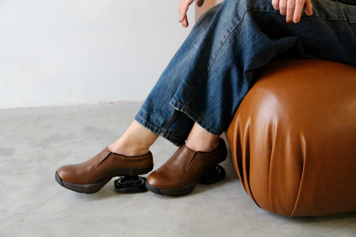 Taos Clog - Brown