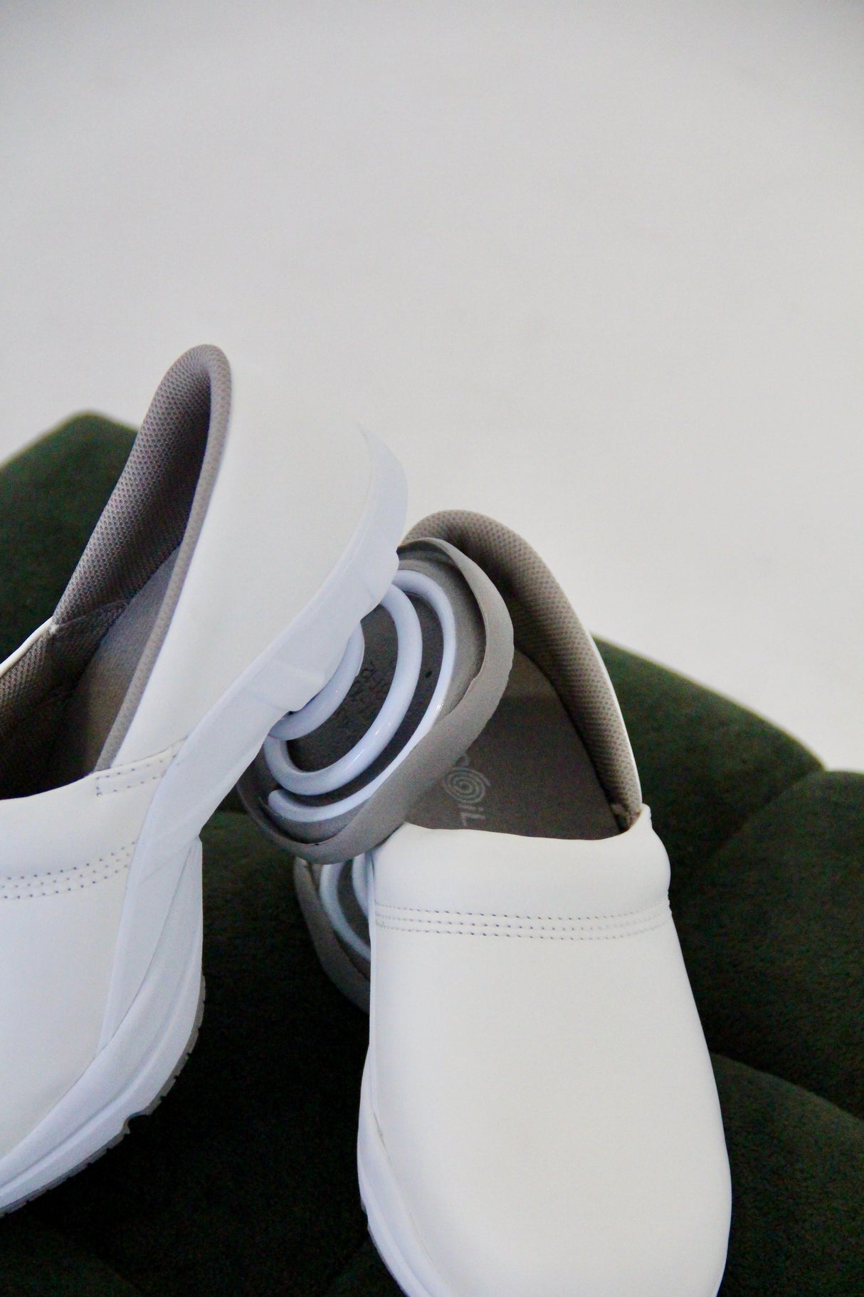 Töffler Clog - White